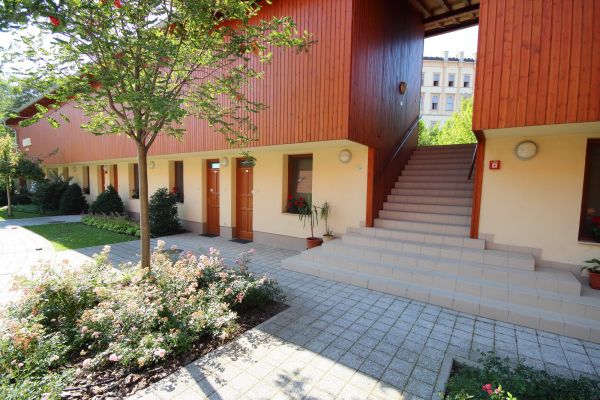 hotel0006-resizeb3fe6269-8bb2-2a33-27e1-4b51683eb961995E8D44-0A7C-46F6-7C2E-C12054C2FA93.jpg