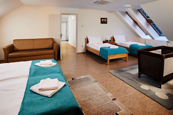 hotel1-01232e15a4511-f883-00e4-651b-0517009c6af83BF66C97-4388-6E81-F210-E52AD108893A.jpg