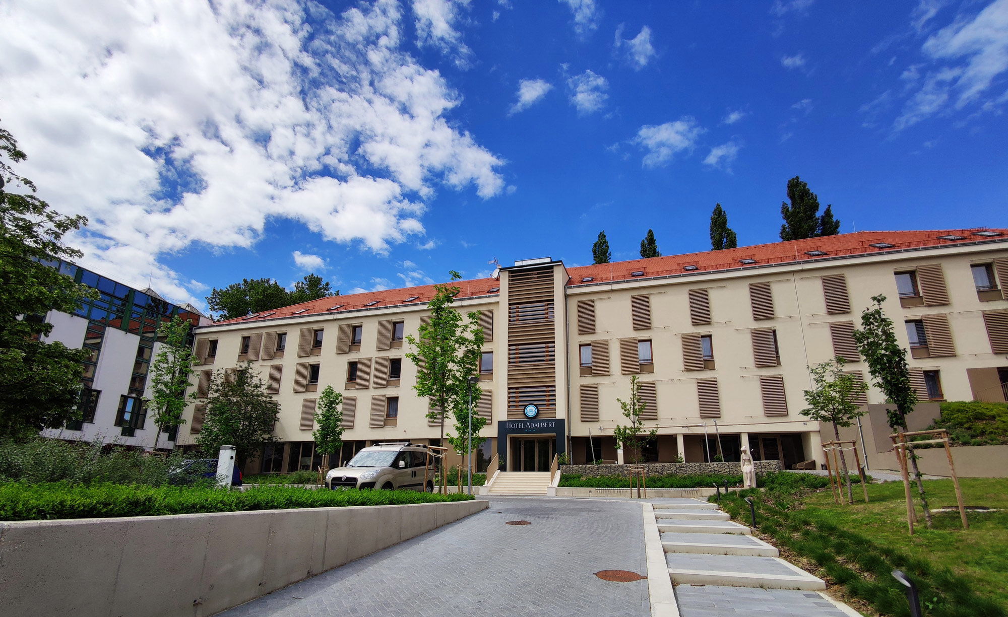 Hotel Adalbert - Szent Tamás Ház